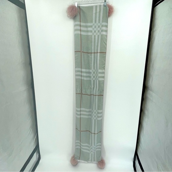 Peter Glenn Reversible Plaid Scarf Wrap w/ Fox Fur Pom-poms - Picture 5 of 7